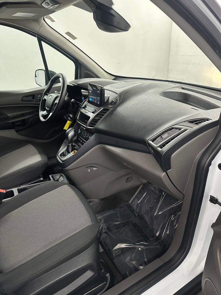 Used 2020 Ford Transit Connect XL image 29