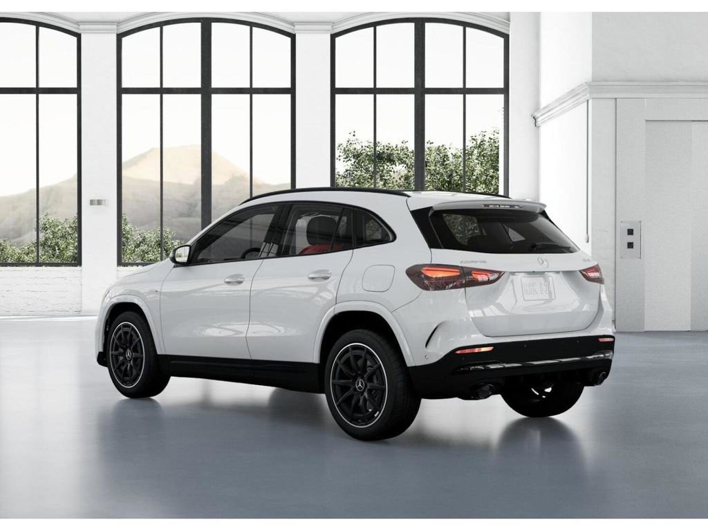 New 2025 Mercedes-Benz GLA 35 AMG 4MATIC image 29