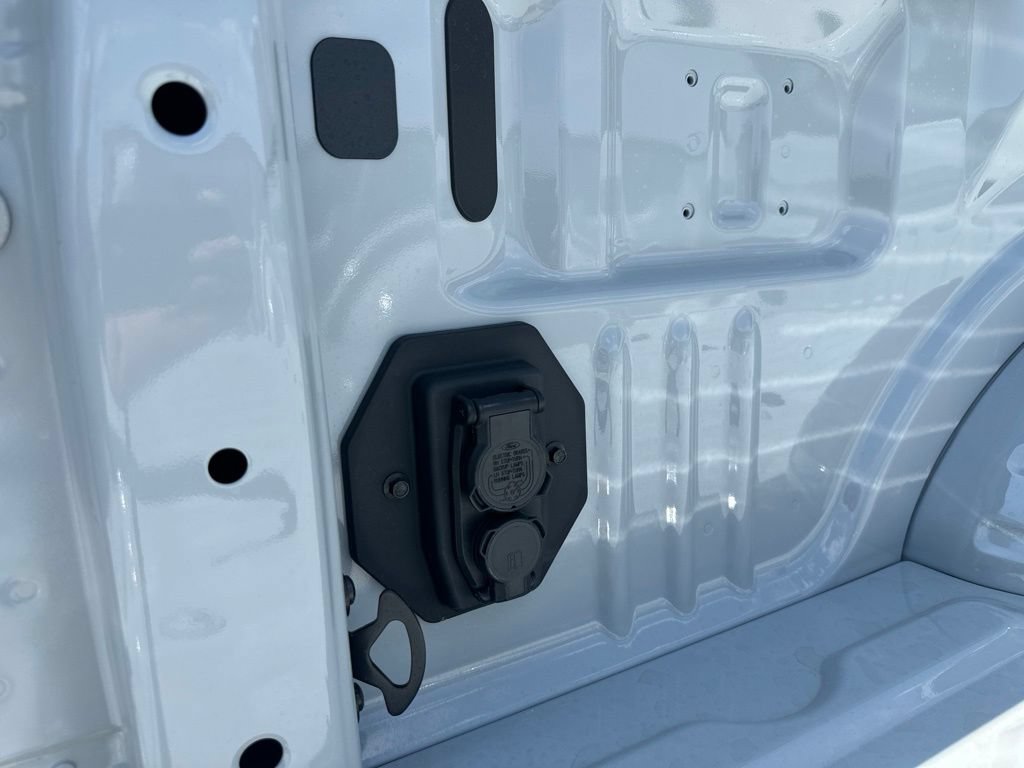 New 2026 Ford F350 XL w/ STX Appearance Package AWD/4WD image 9