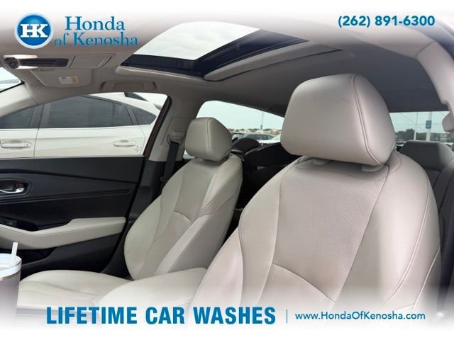 Used 2023 Honda Accord Touring image 4