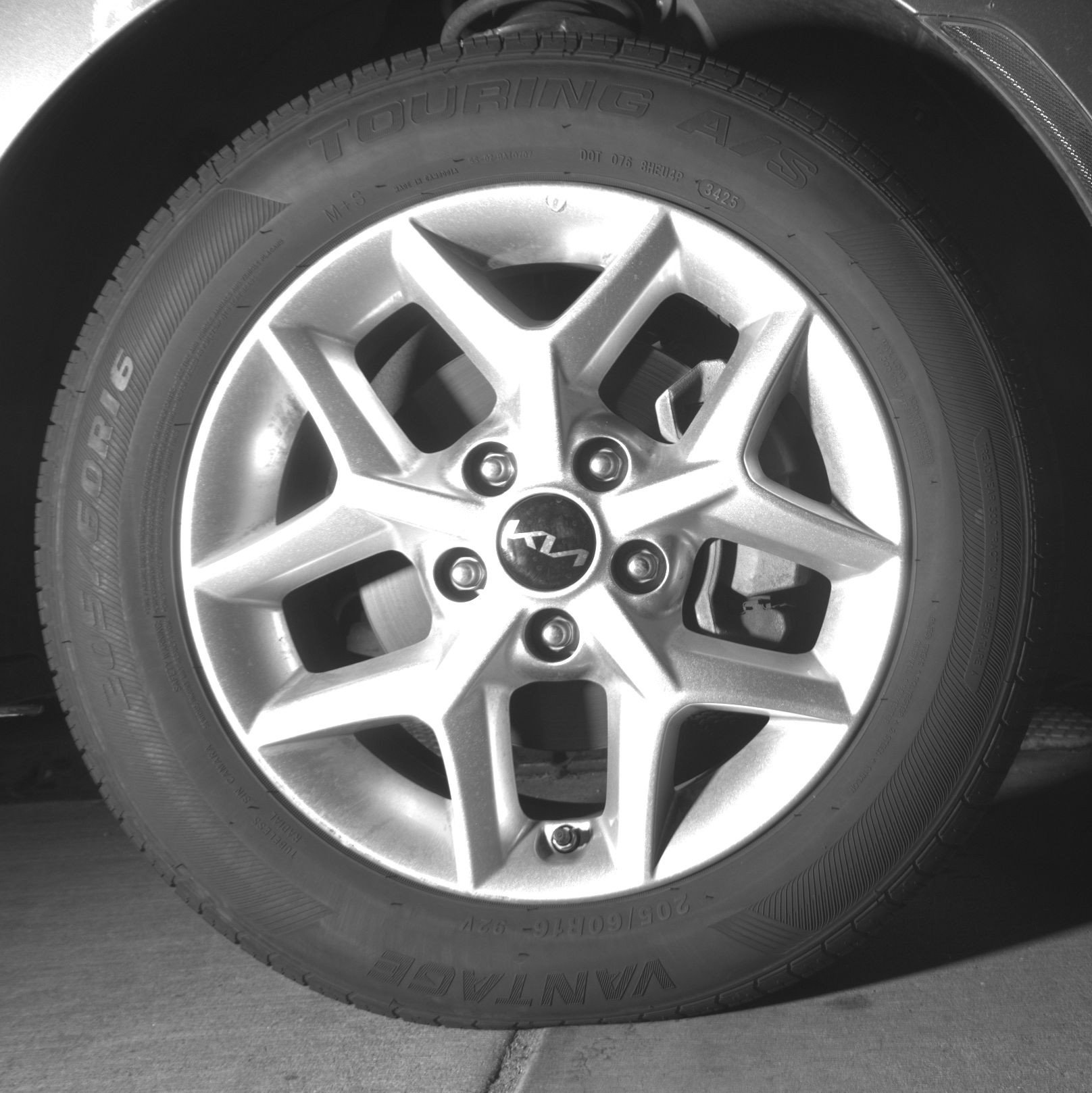 Used 2025 Kia Soul LX w/ LX Technology Package image 13