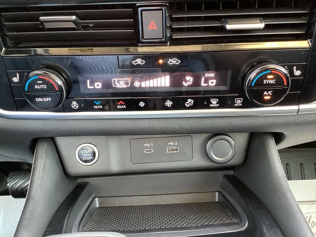 Used 2022 Nissan Rogue SL w/ SL Premium Package AWD/4WD image 22