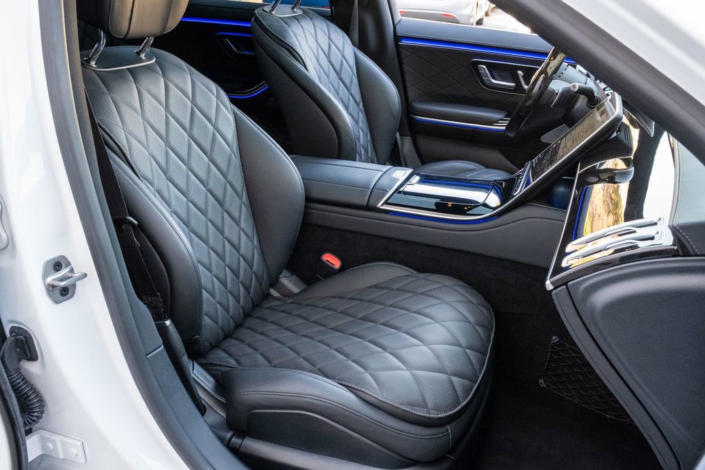 Used 2024 Mercedes-Benz S 580 4MATIC Sedan image 29