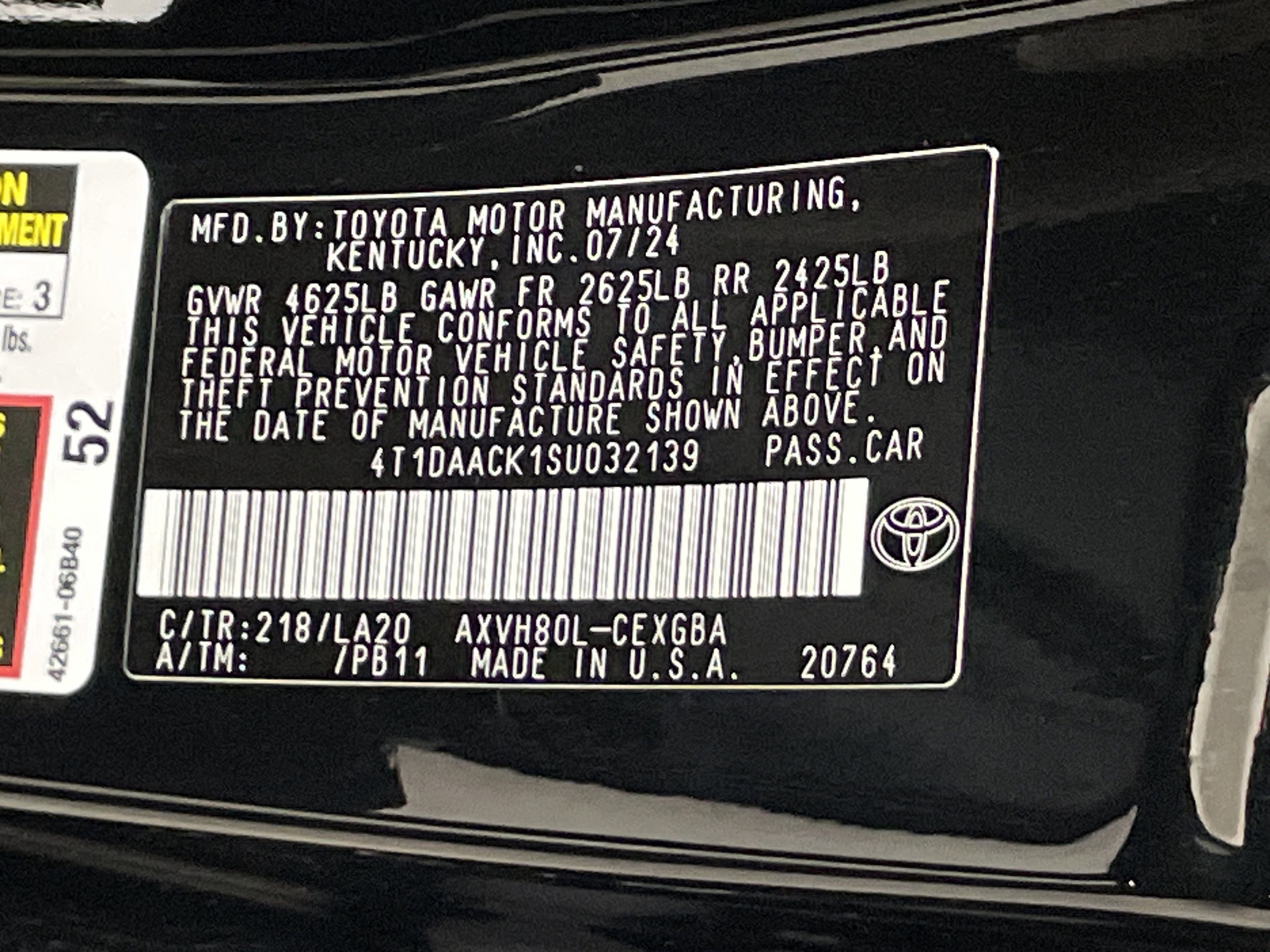 Used 2025 Toyota Camry XLE w/ Premium Plus Package FWD image 33