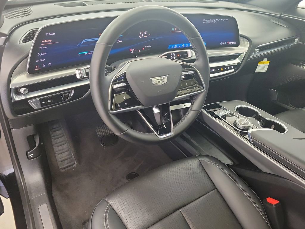Used 2024 Cadillac Lyriq Sport w/ LPO, Floor Liner Package AWD/4WD image 21