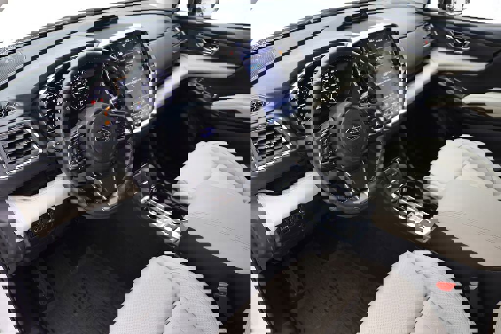 Used 2024 Subaru Ascent Limited image 14