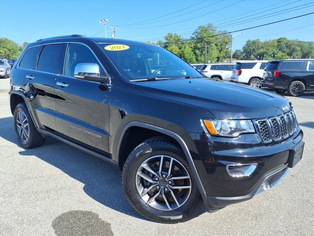 Used 2021 Jeep Grand Cherokee Limited AWD/4WD image 2