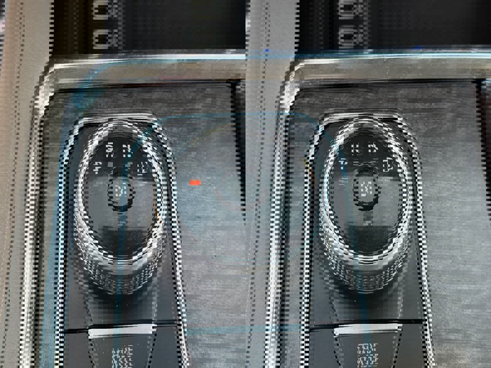 Used 2019 Ford Expedition Limited w/ Equipment Group 302A RWD image 22