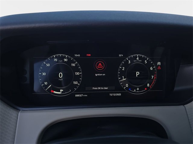 Used 2018 Land Rover Range Rover Velar S image 22