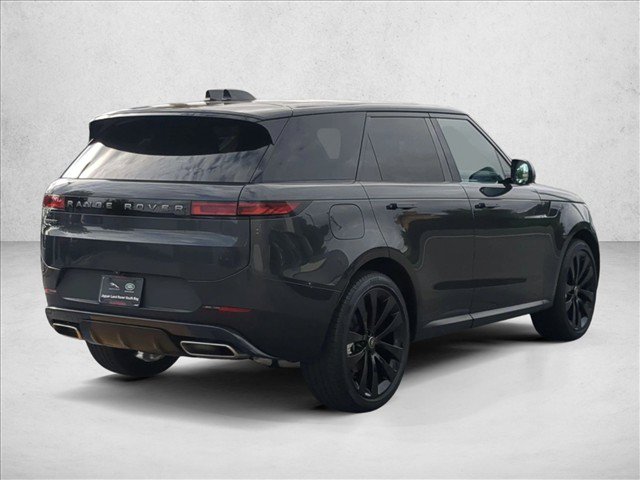 Used 2025 Land Rover Range Rover Sport SE AWD/4WD image 5