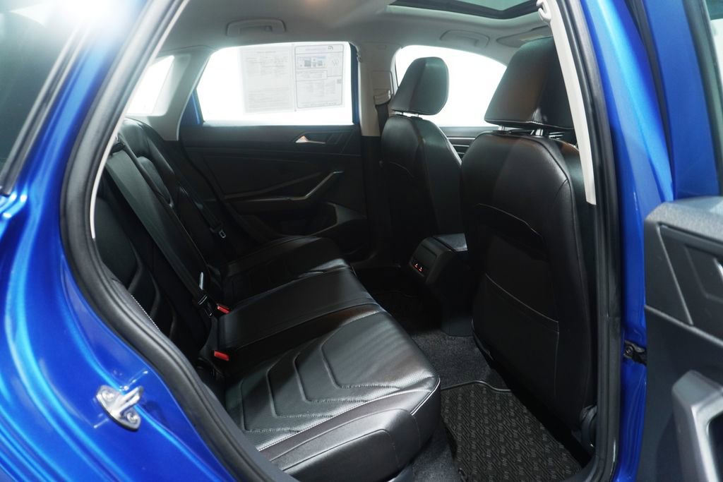 Used 2023 Volkswagen Jetta SEL image 12