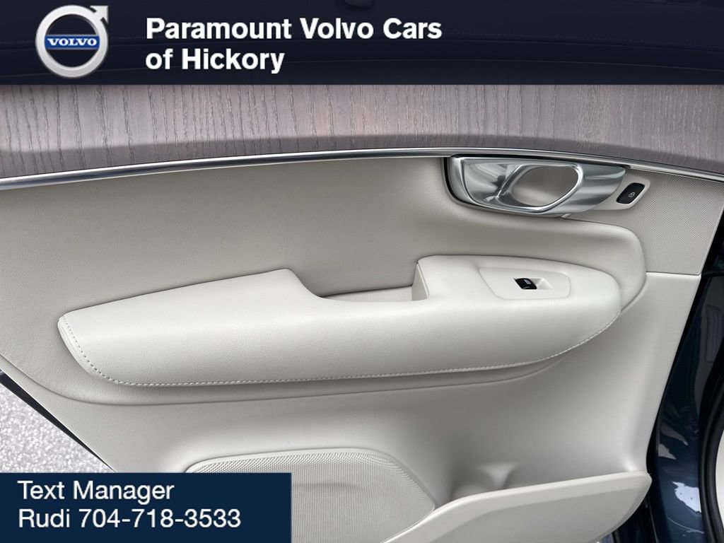 New 2026 Volvo XC90 B6 Ultra w/ Protection Package image 17