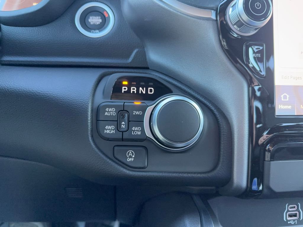 New 2026 RAM 1500 Big Horn AWD/4WD image 22