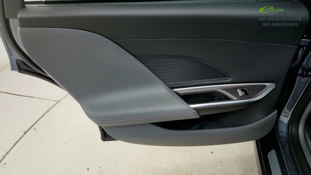 Used 2025 Lucid Air Pure RWD image 44