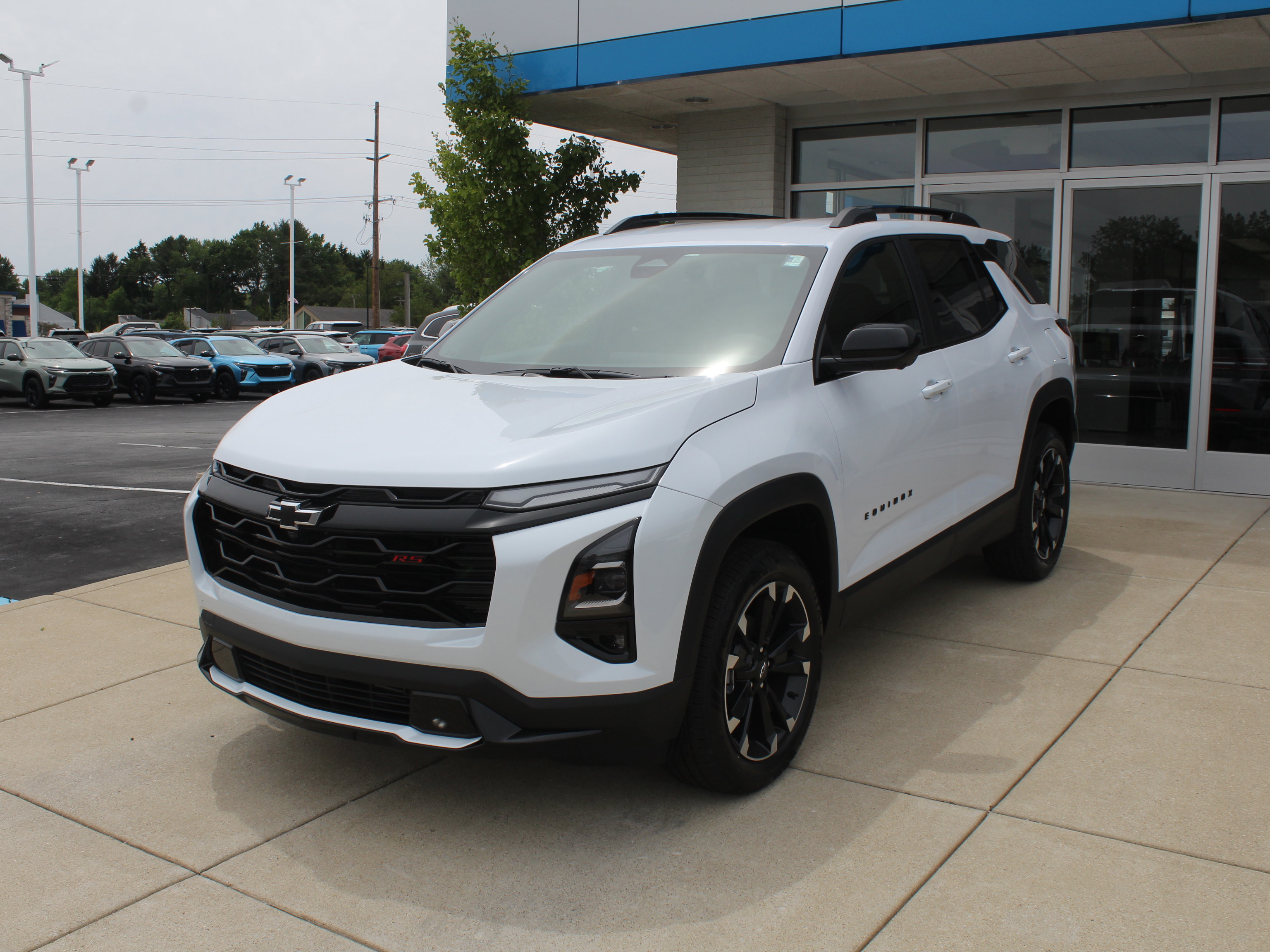 New 2026 Chevrolet Equinox RS w/ Safety and Technology Package FWD image 7