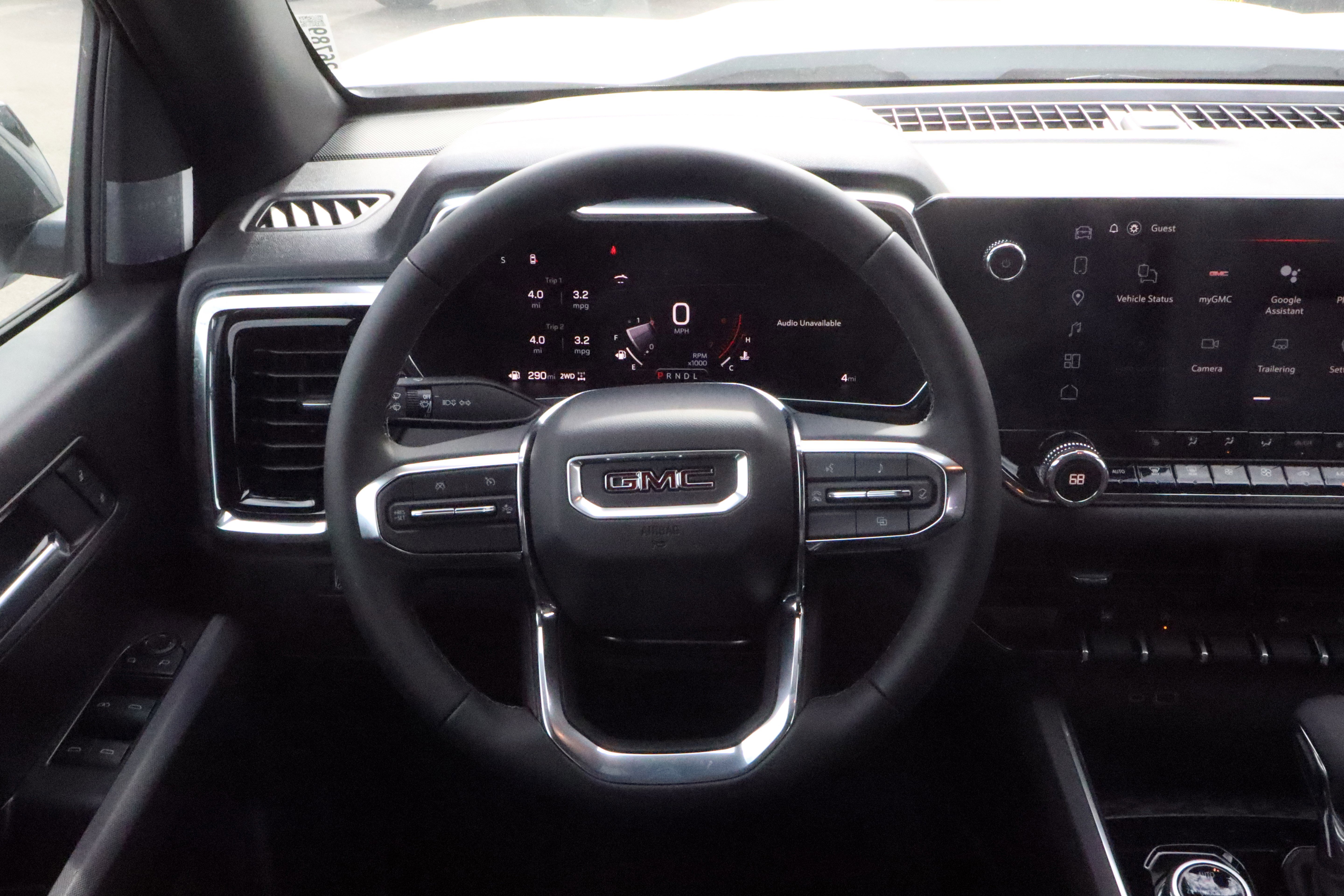 New 2026 GMC Canyon Elevation w/ Convenience Package image 9