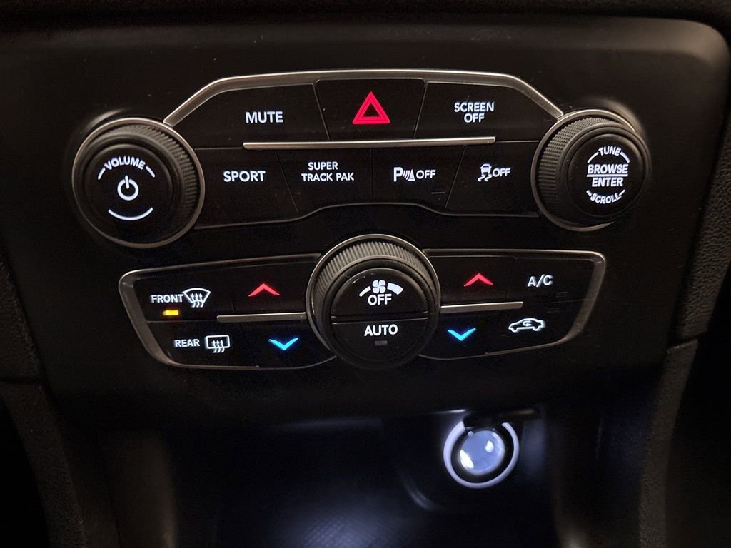 Used 2022 Dodge Charger SXT image 20