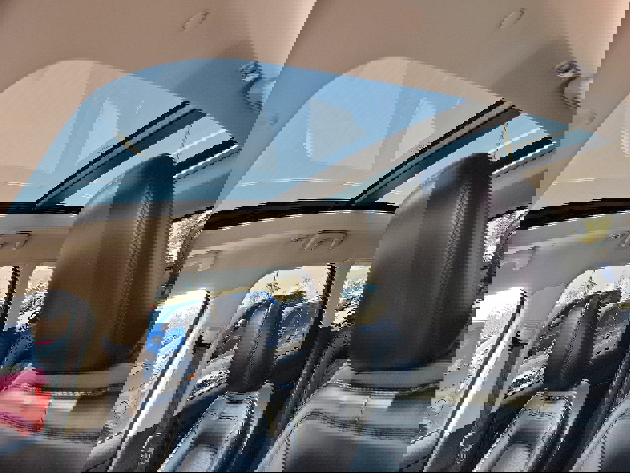 Used 2023 Lincoln Corsair AWD w/ Equipment Group 102A image 32