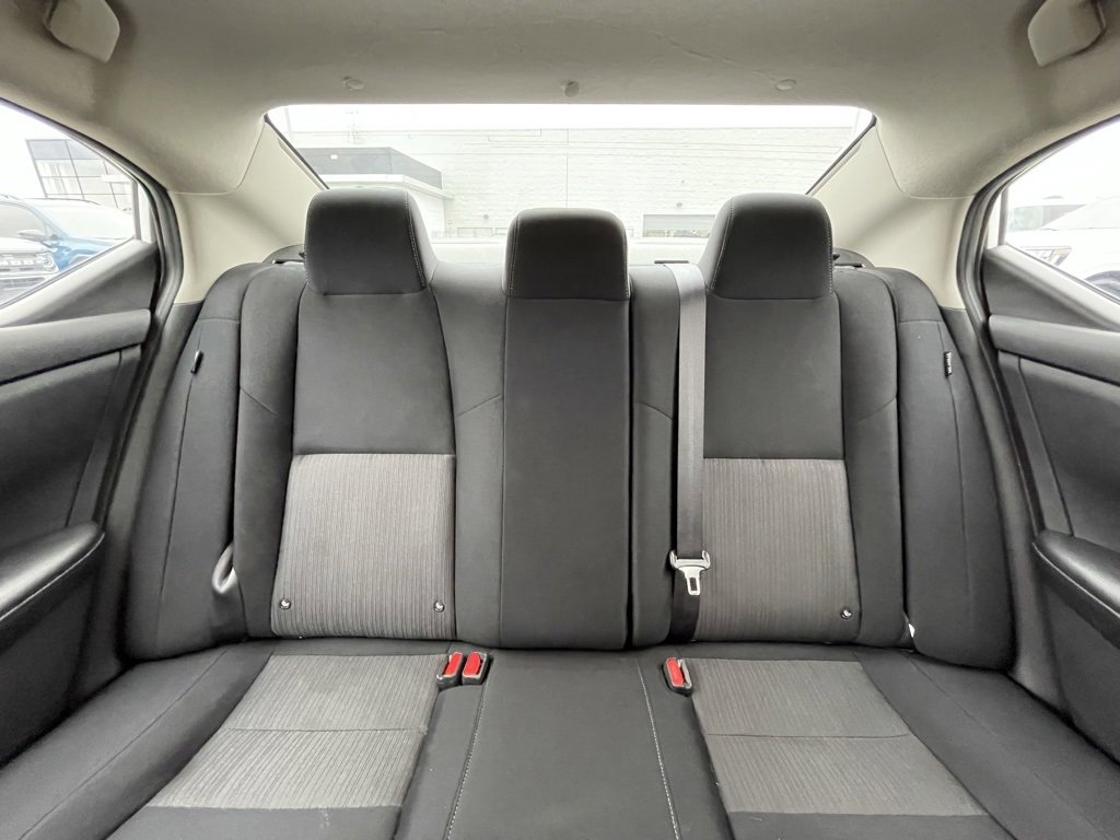 Used 2023 Nissan Sentra SV image 28