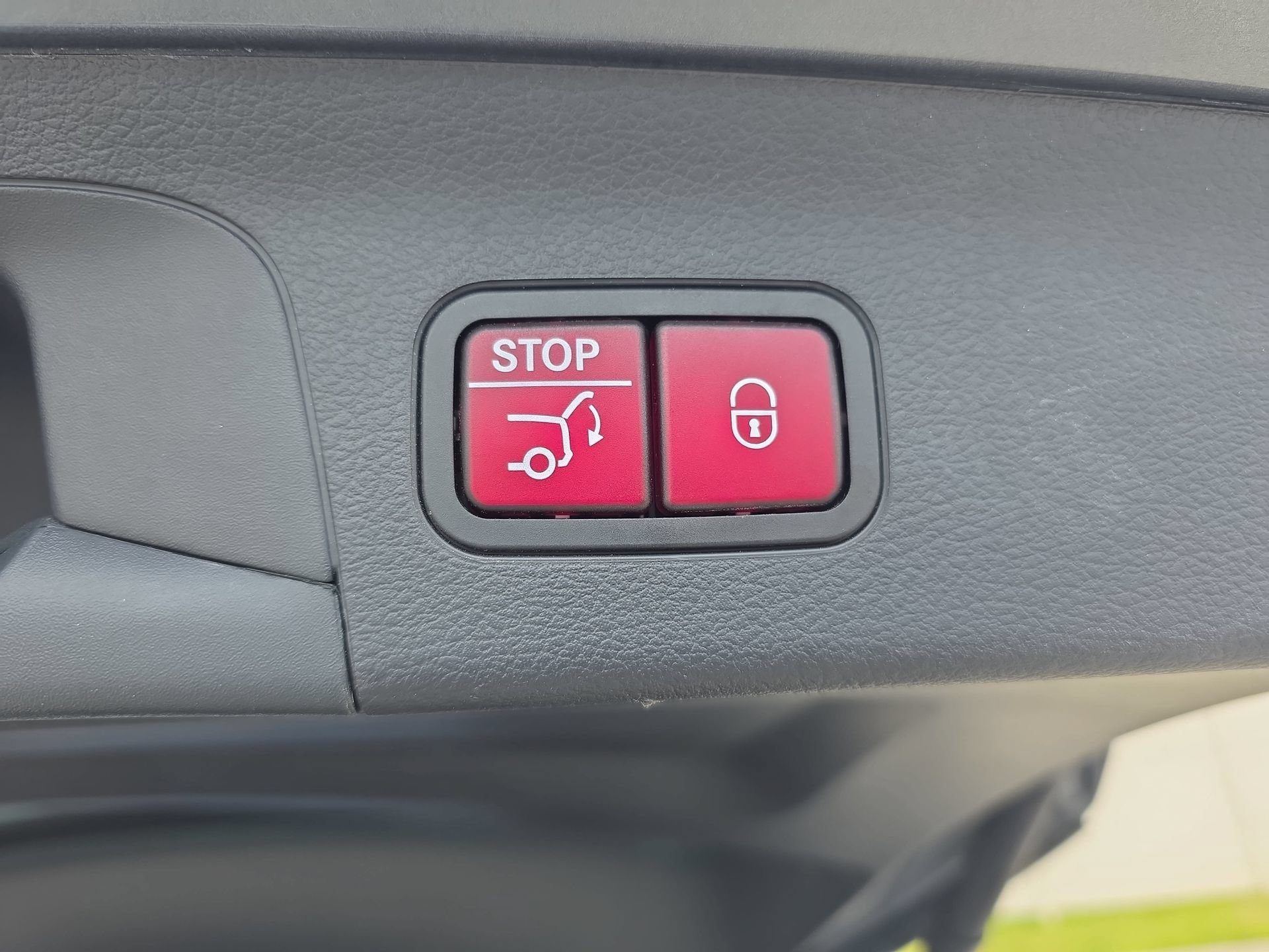 Certified 2021 Mercedes-Benz GLS 450 4MATIC image 13