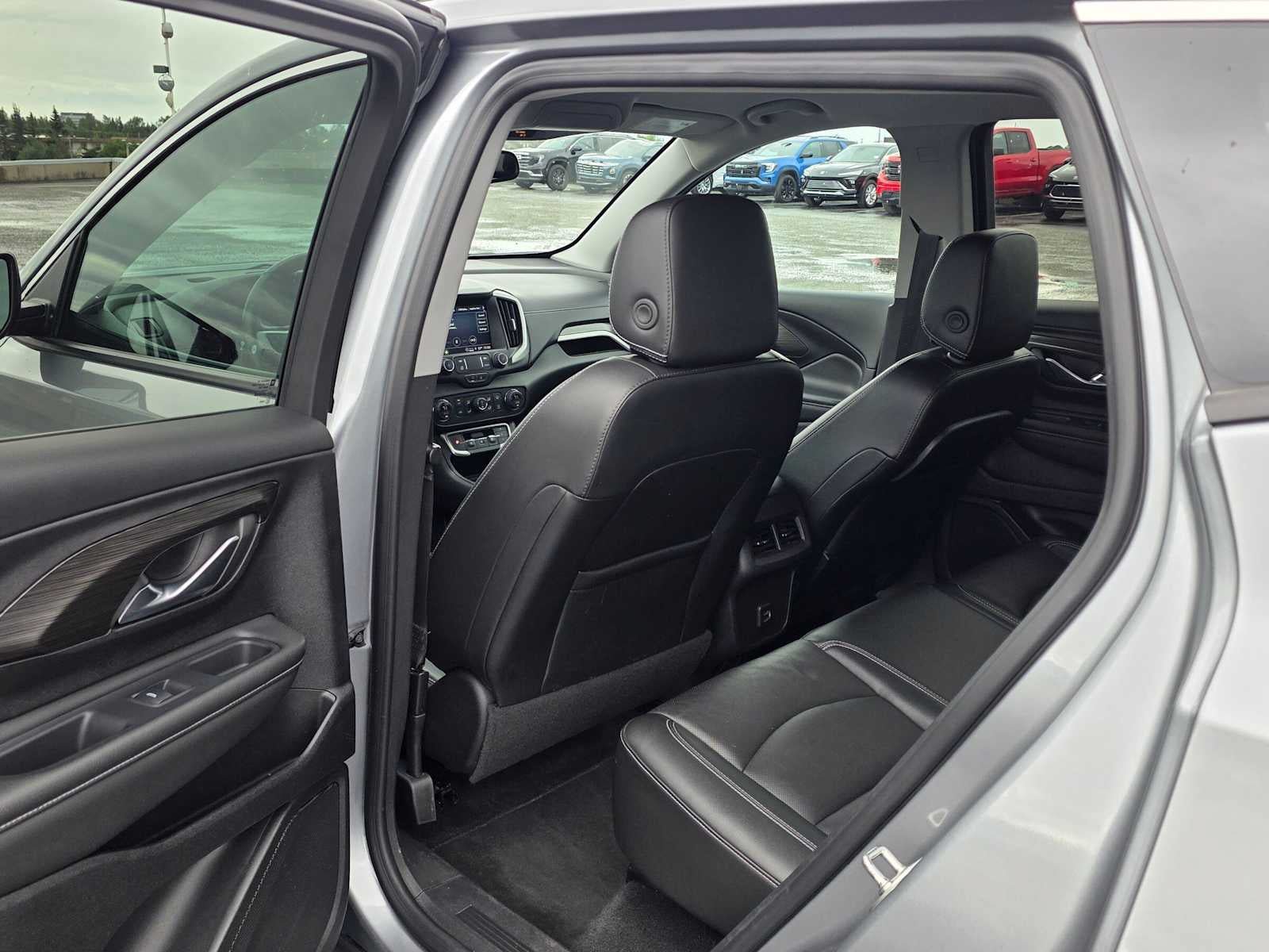 Certified 2024 GMC Terrain SLT AWD/4WD image 15