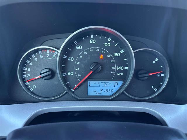 Used 2016 Toyota RAV4 LE image 17