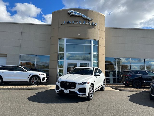 Certified 2023 Jaguar F-PACE R-Dynamic S AWD/4WD image 1