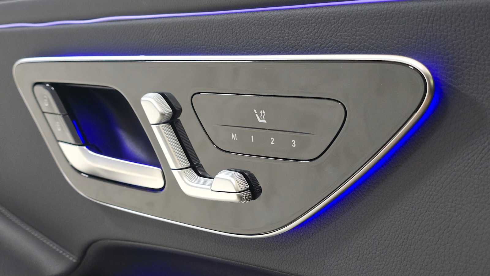 New 2026 Mercedes-Benz CLE 300 4MATIC Coupe image 25