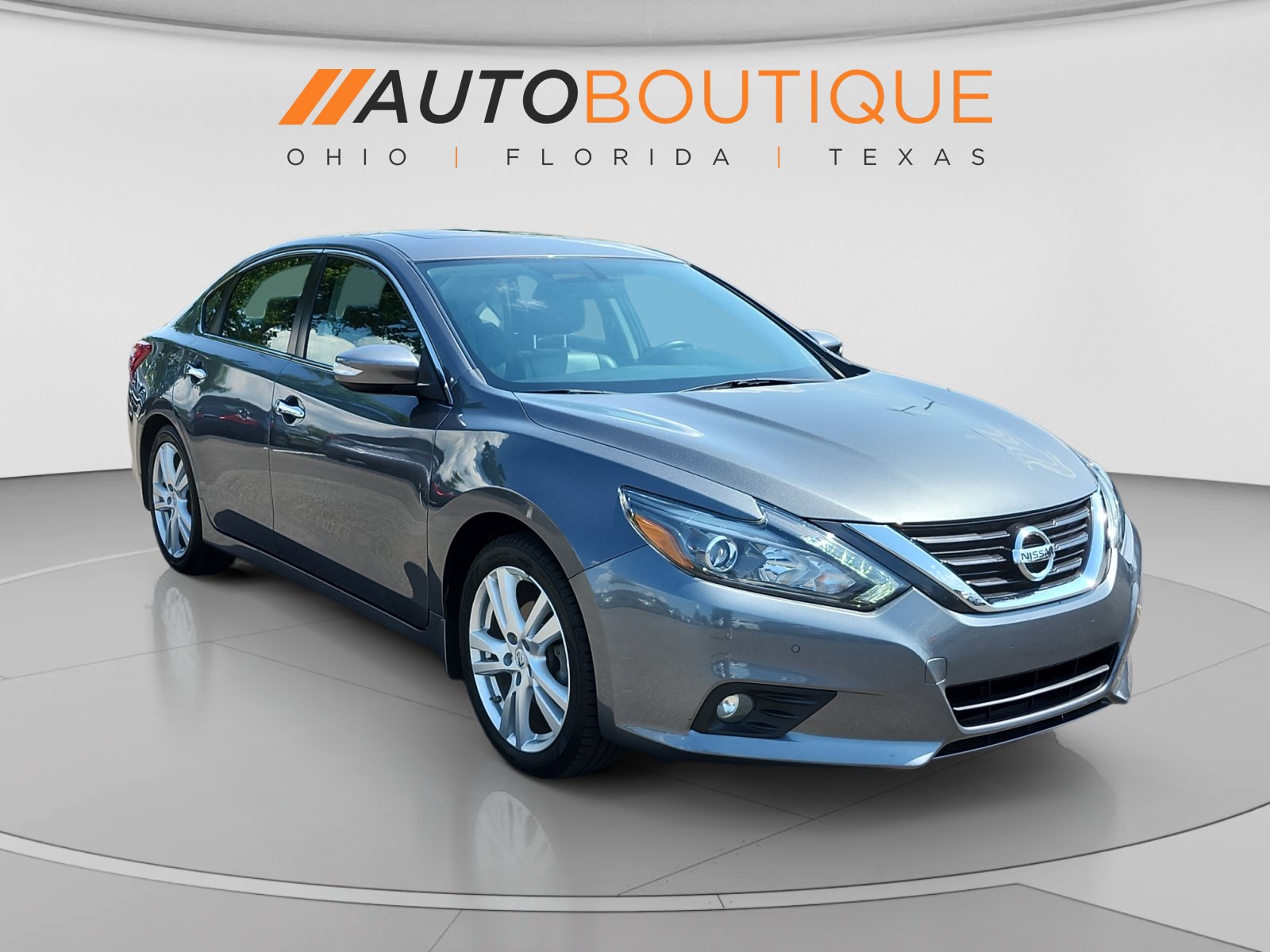 Used 2017 Nissan Altima 3.5 SL w/ 3.5 Technology Package FWD image 7