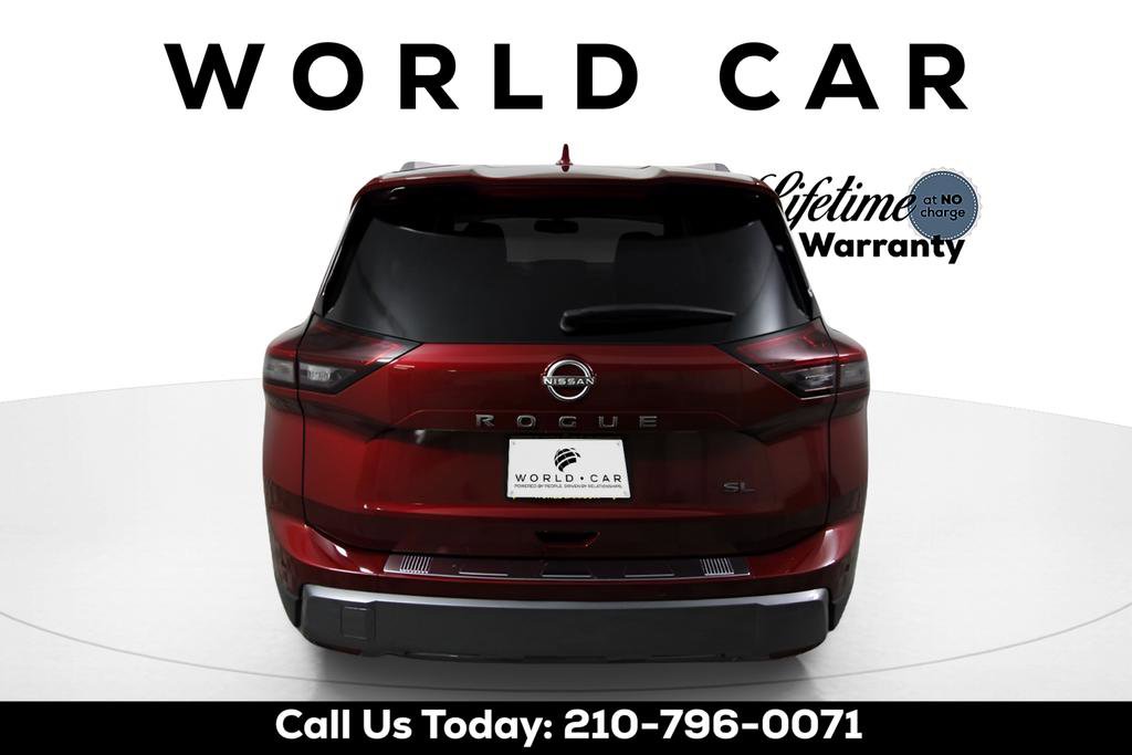 Used 2024 Nissan Rogue SL w/ SL Premium Package image 6