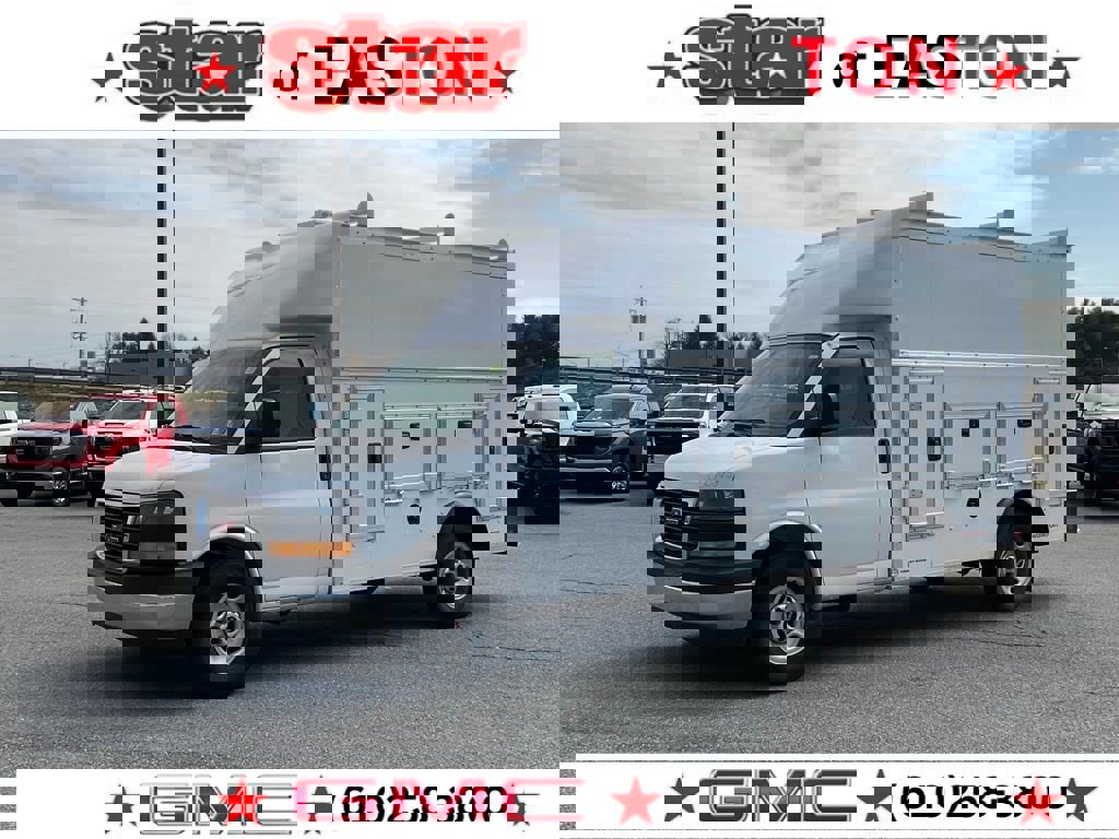 New 2026 GMC Savana 3500 w/ Power Convenience Package image 2