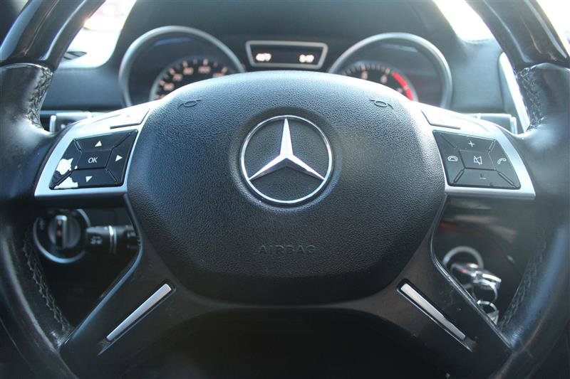 Used 2014 Mercedes-Benz GL 550 GL 550 image 22