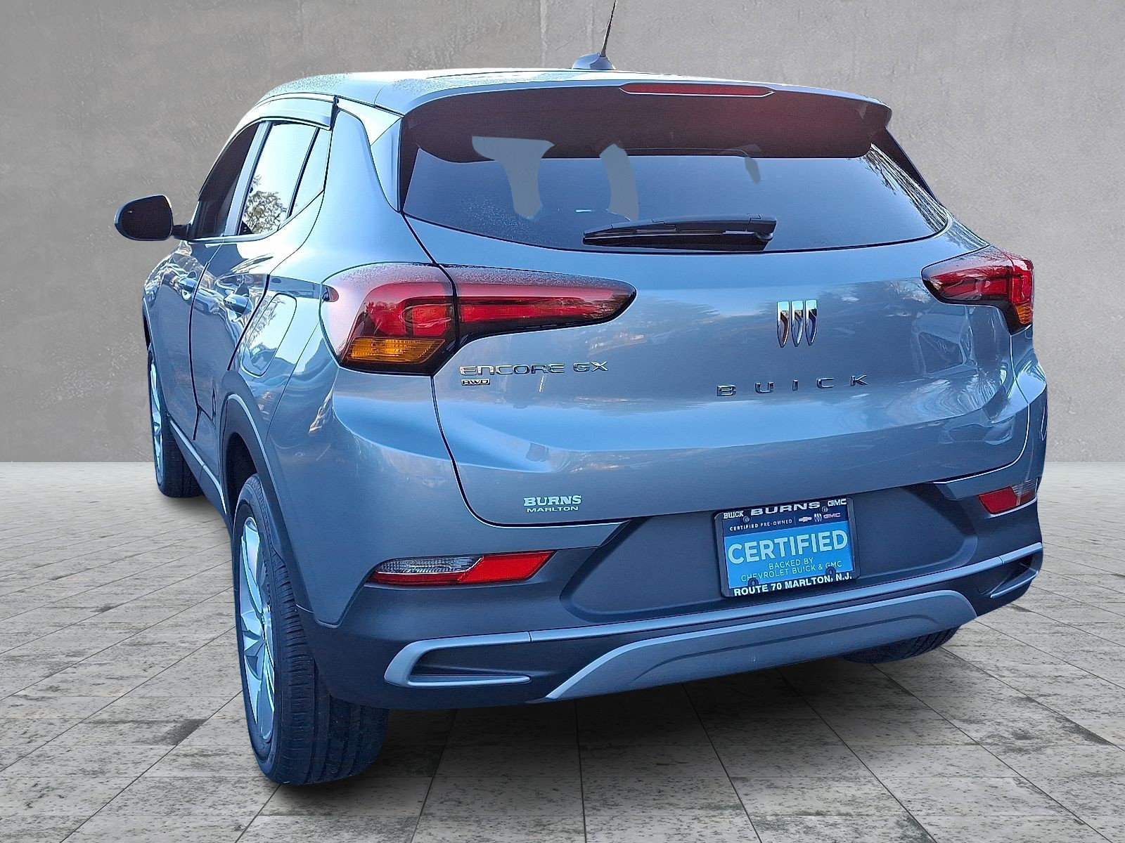 Certified 2024 Buick Encore GX Preferred w/ Comfort Package image 8