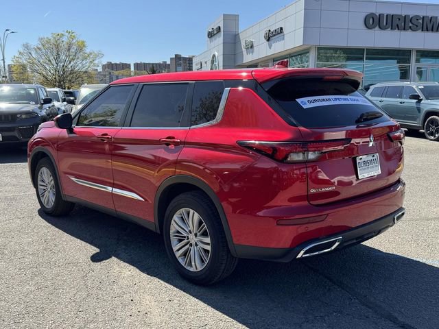 Used 2022 Mitsubishi Outlander ES AWD/4WD image 5