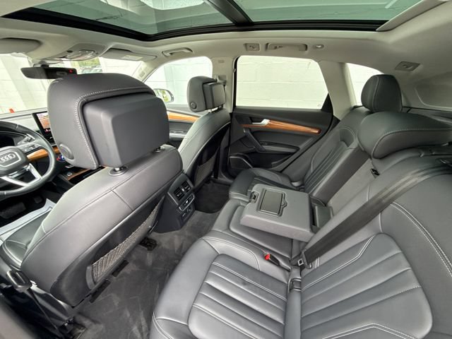 Used 2023 Audi Q5 2.0T Premium Plus AWD/4WD image 39