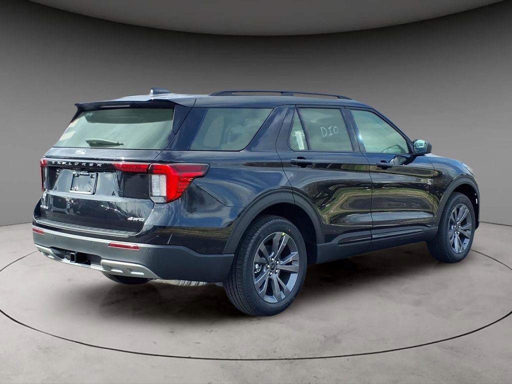 New 2026 Ford Explorer Active image 9