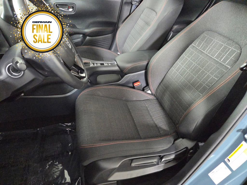 Used 2025 Honda HR-V Sport image 16