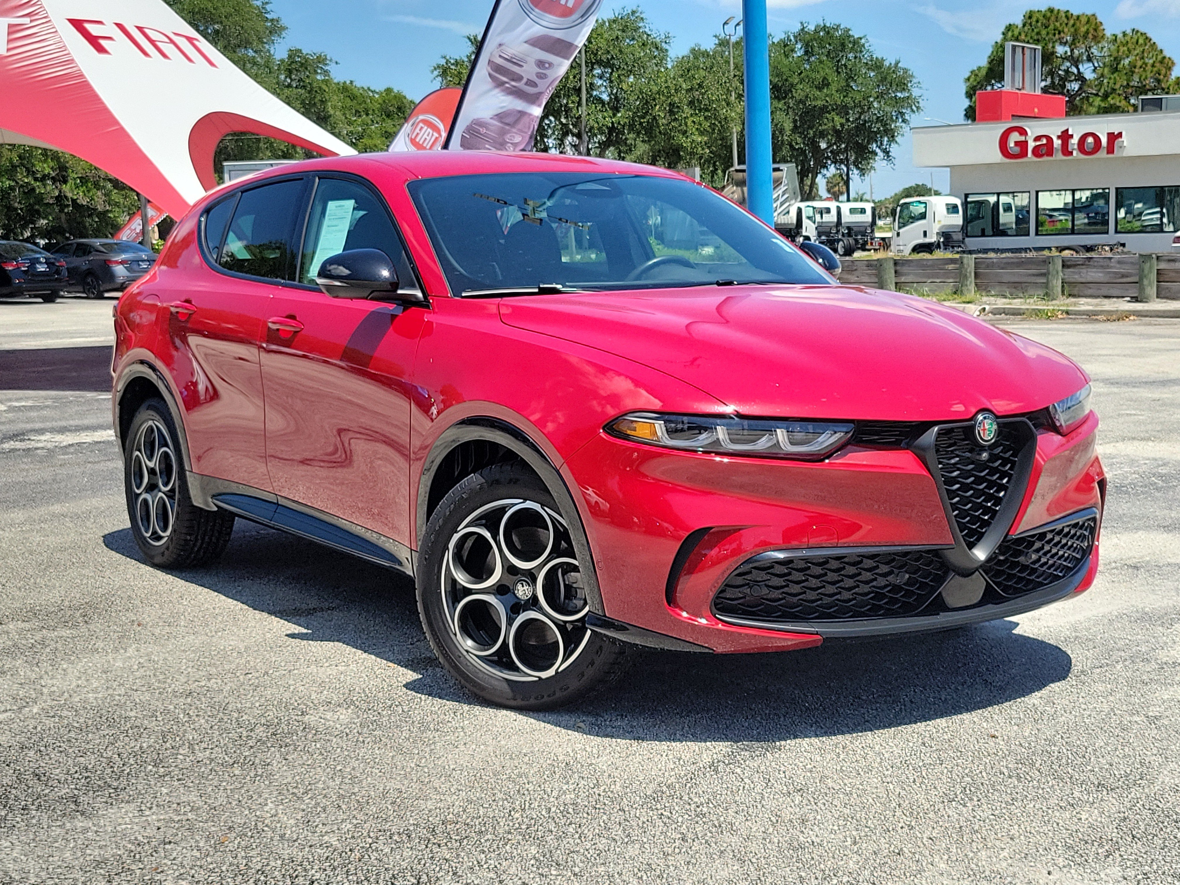 Used 2025 Alfa Romeo Tonale w/ Premium Package