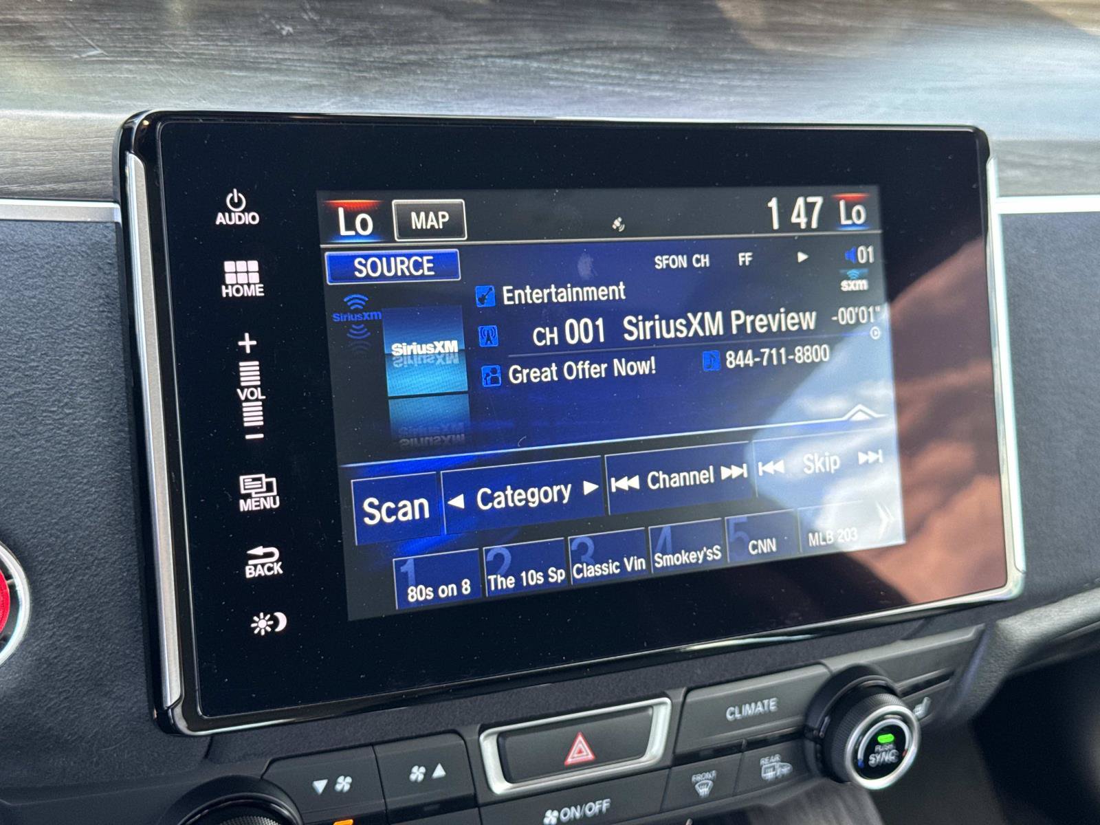 Certified 2019 Honda Clarity Touring image 16