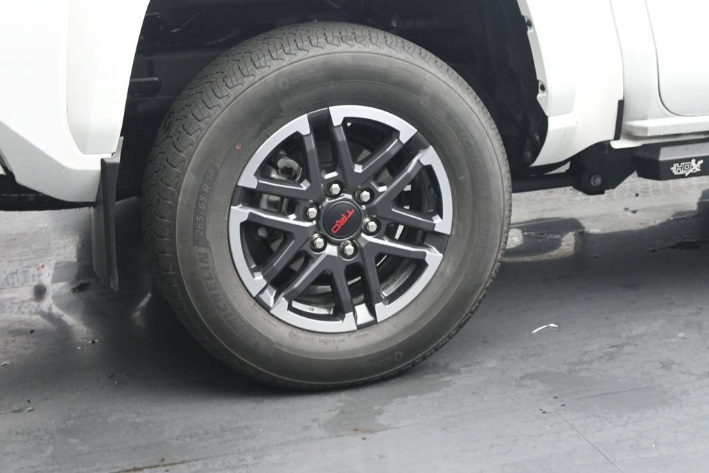 Used 2024 Toyota Tacoma TRD Sport w/ TRD Sport Upgrade Package AWD/4WD image 10