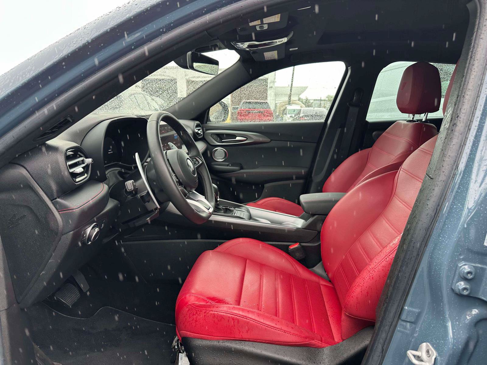 Used 2024 Dodge Hornet R/T Plus w/ Tech Pack Plus AWD/4WD image 15