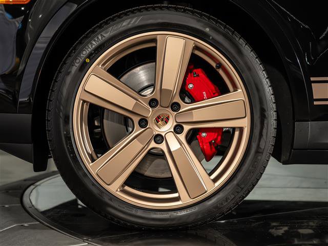 New 2026 Porsche Cayenne S image 16