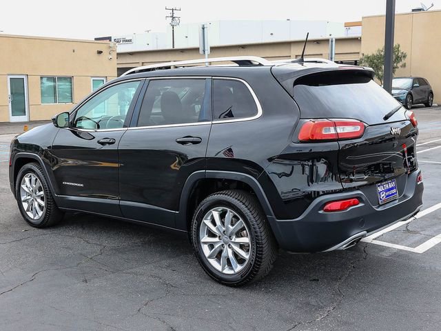 Used 2017 Jeep Cherokee Limited FWD image 4