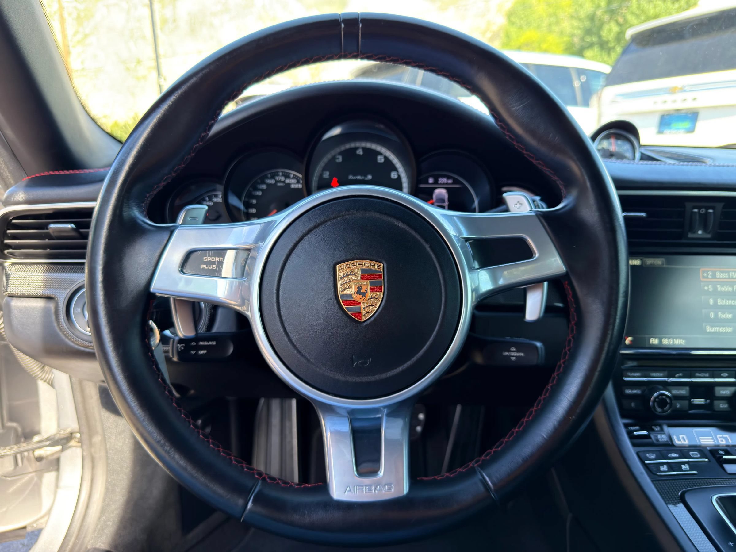 Used 2016 Porsche 911 Turbo S AWD/4WD image 32