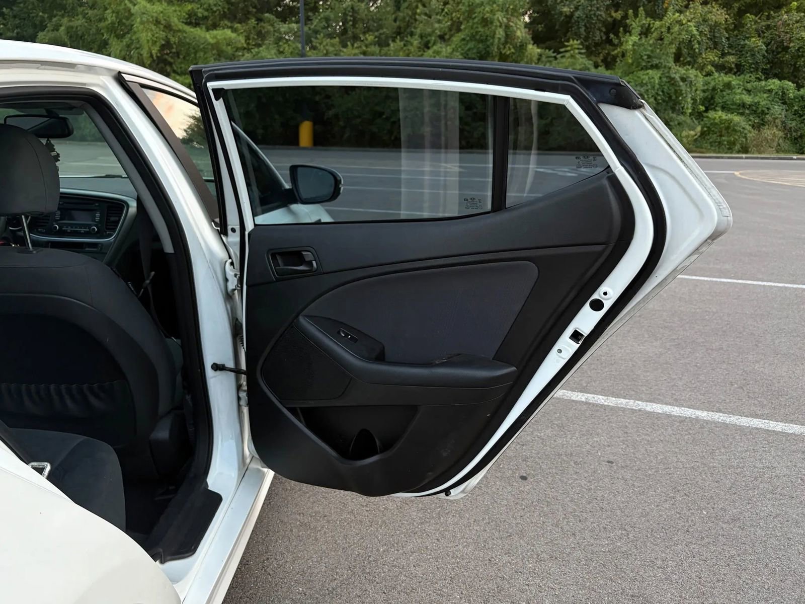 Used 2015 Kia Optima LX image 17