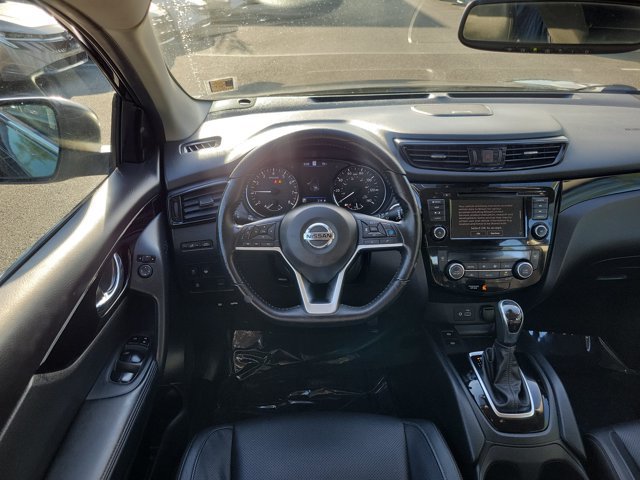 Used 2022 Nissan Rogue Sport SL w/ Premium Package FWD image 12