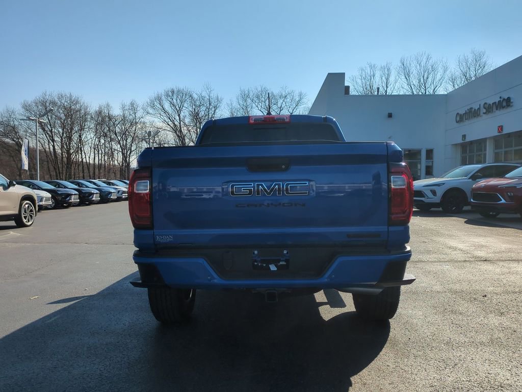 New 2026 GMC Canyon Elevation w/ Convenience Package image 6