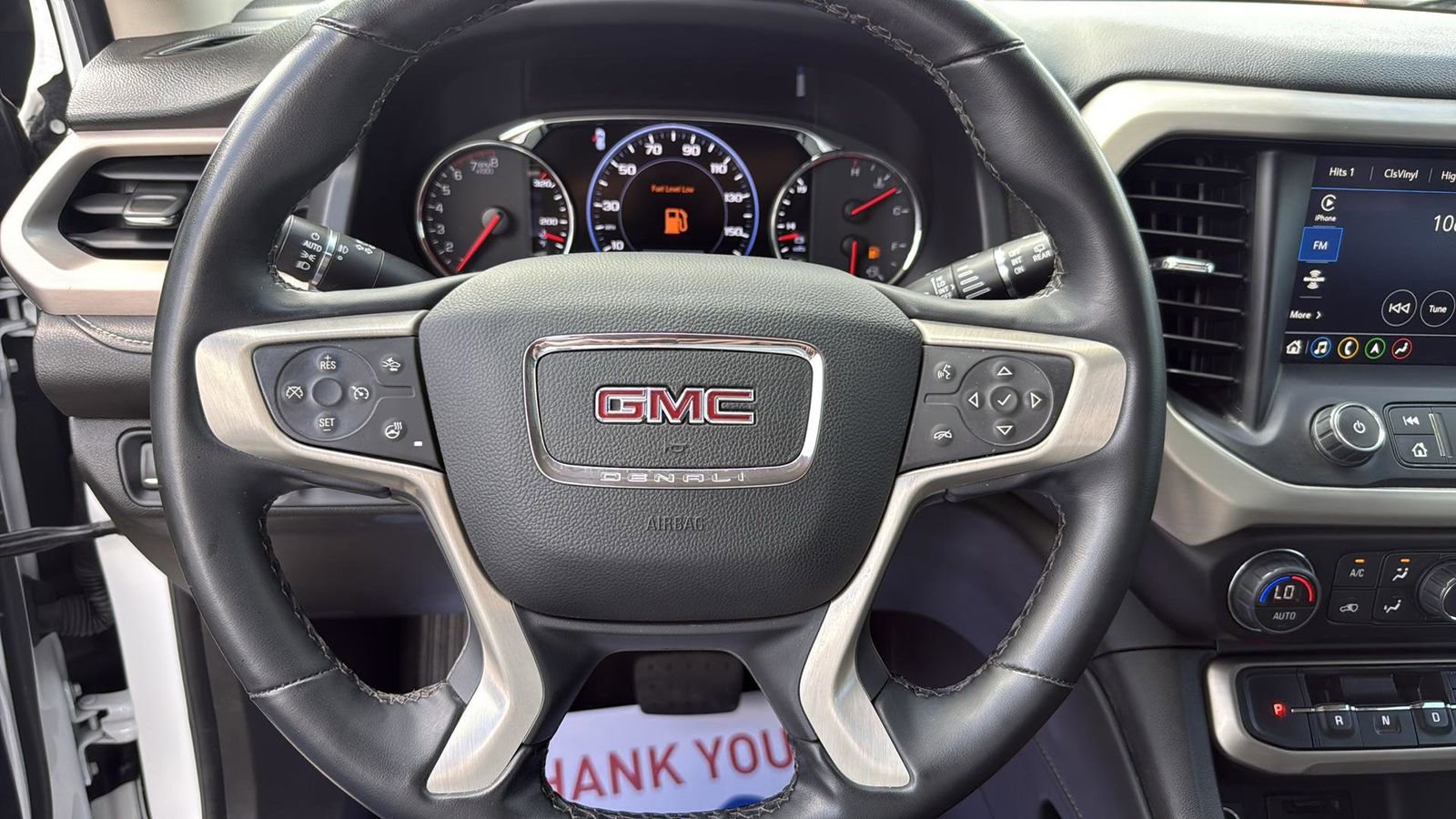 Used 2023 GMC Acadia Denali image 15