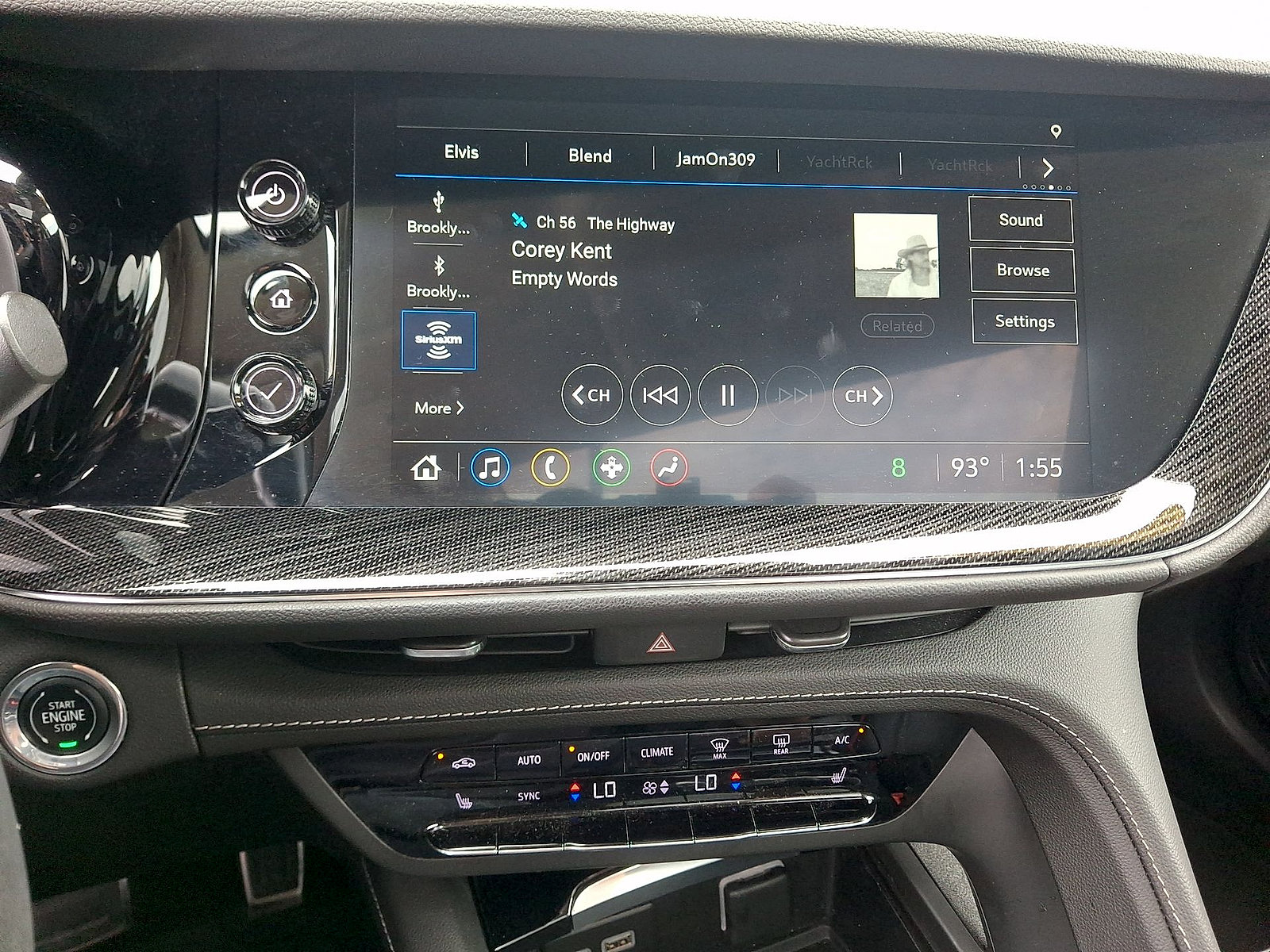 Used 2023 Buick Envision Essence w/ Sport Touring Package AWD/4WD image 14