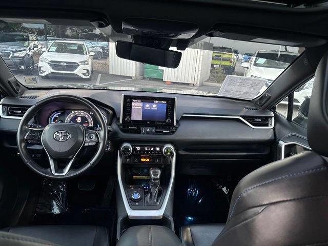 Used 2020 Toyota RAV4 XSE AWD/4WD image 38